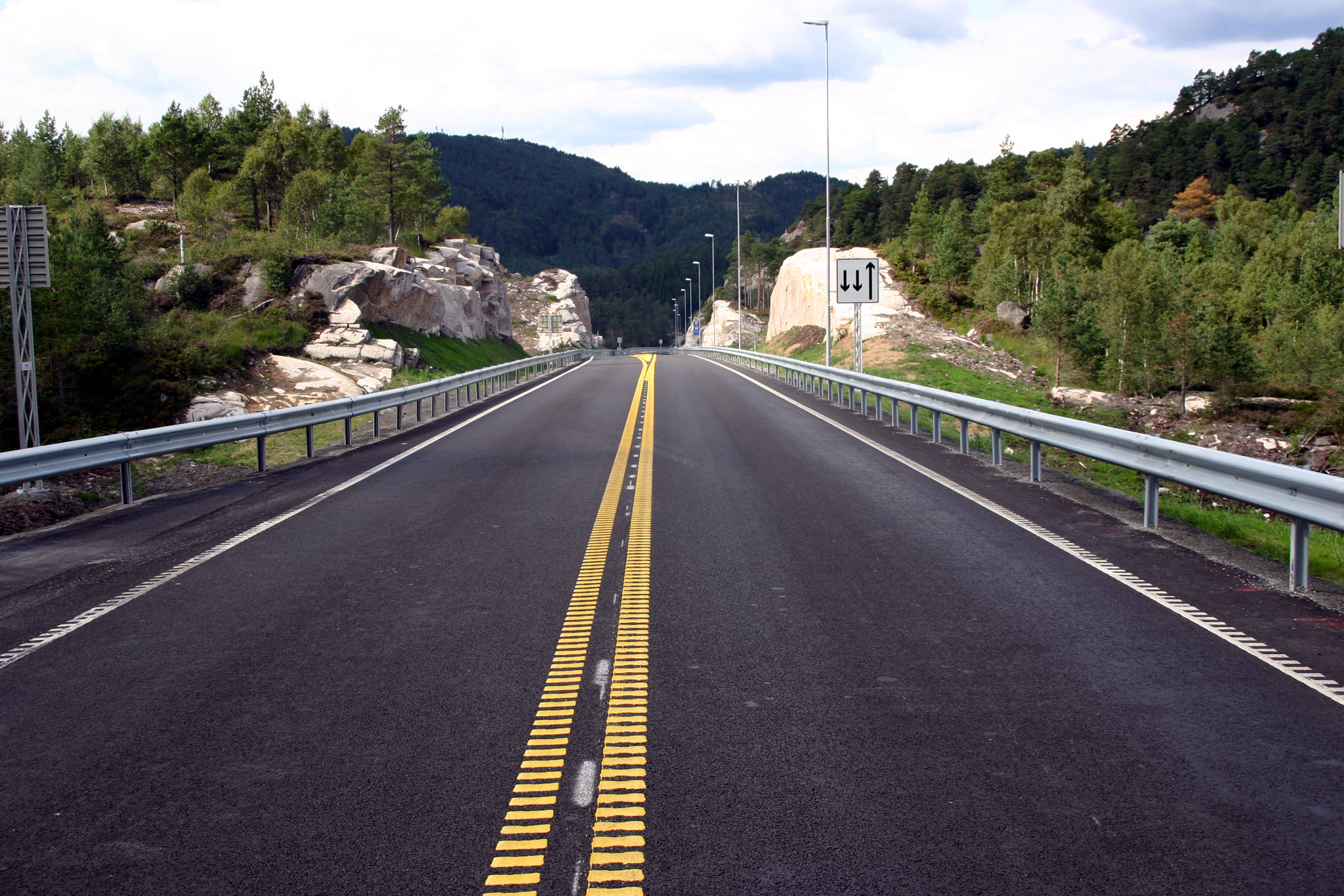 Avkommen kulvert fra øst